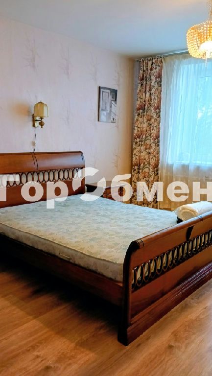 m. Molodezhnaya: Apartment, 2-rooms