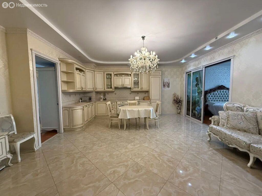 m. Novatorskaya: Apartment, 3-rooms