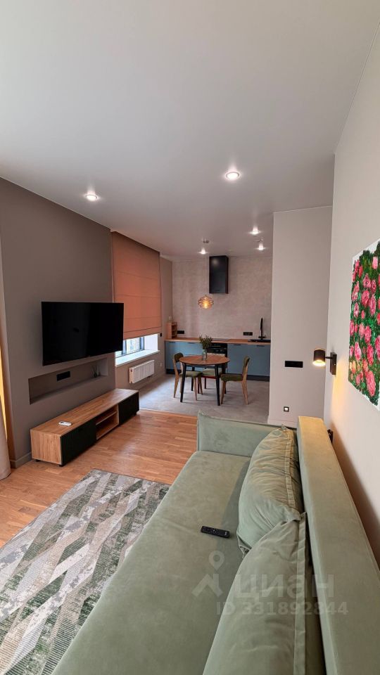 m. Serp i Molot: Apartment, 2-rooms