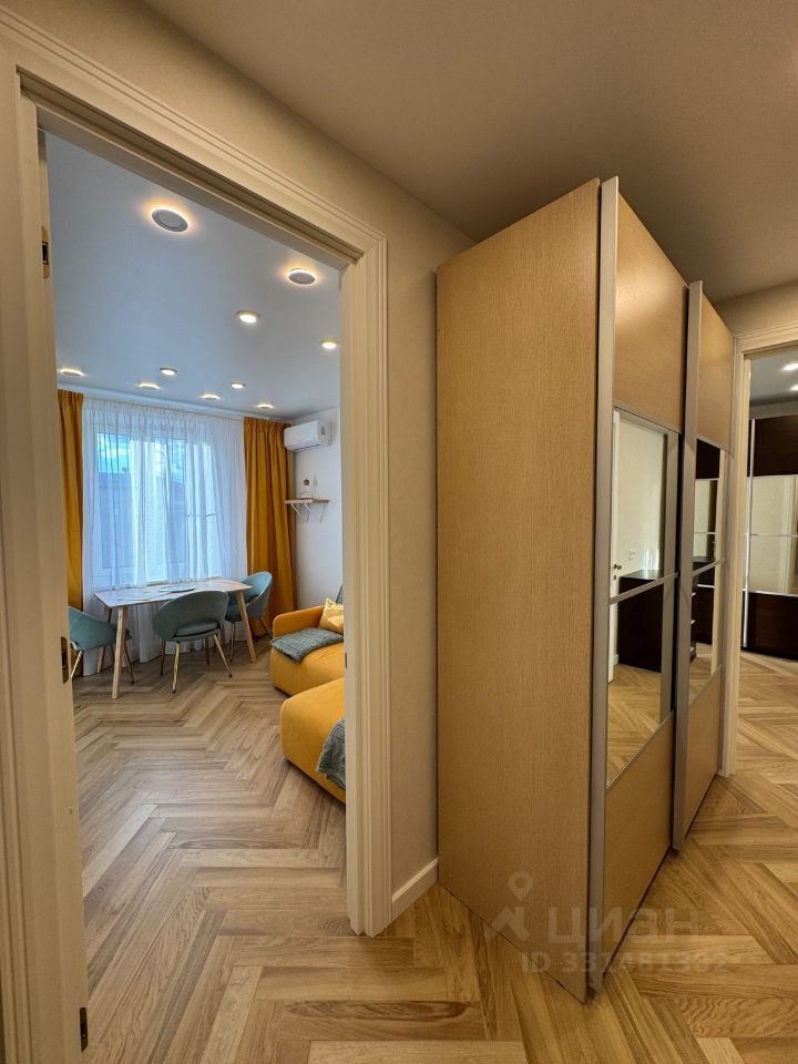 m. Vavilovskaya: Apartment, 2-rooms