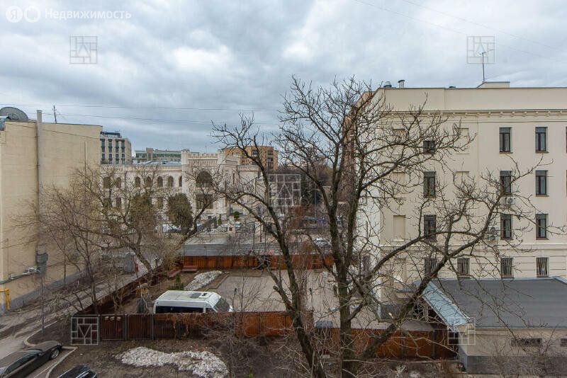 m. Barrikadnaya: Apartment, 2-rooms