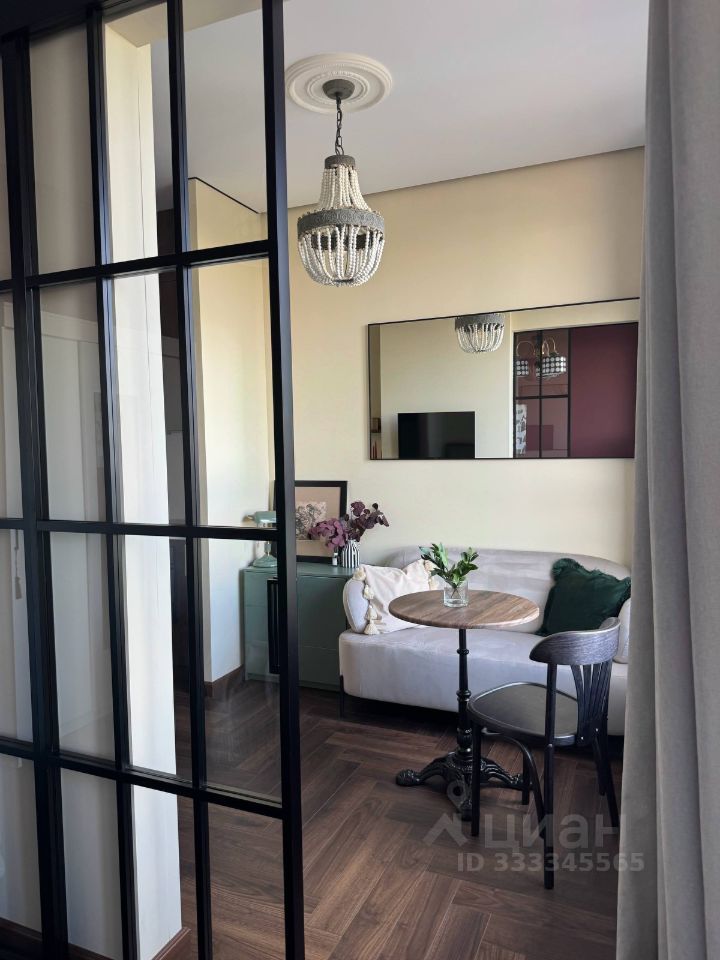 m. Aminyevskaya: Apartment, studio