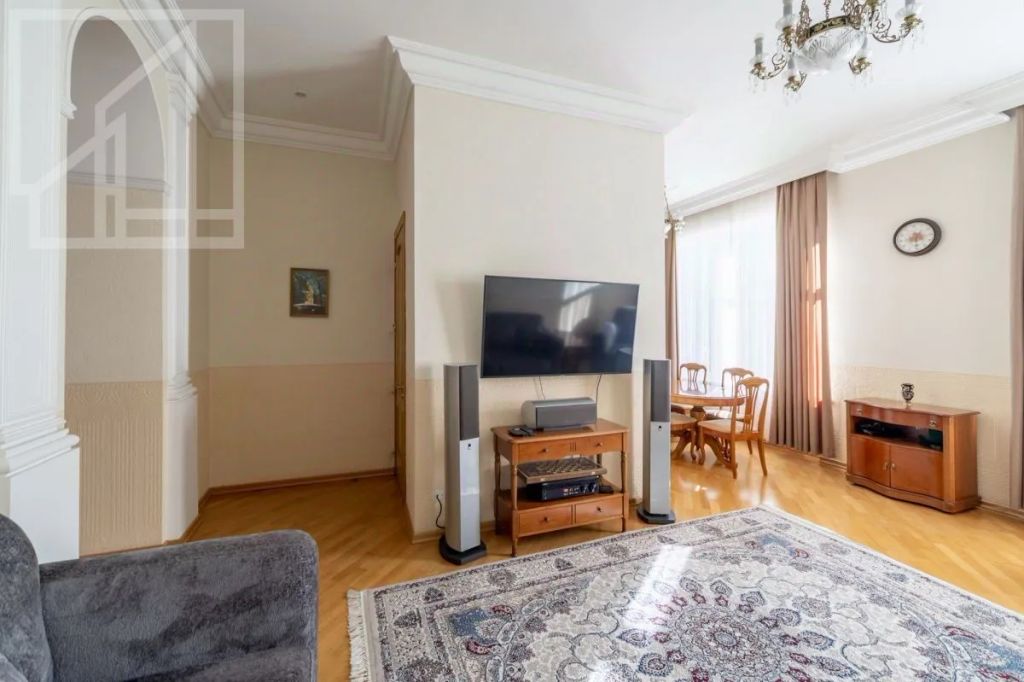 m. Chekhovskaya: Apartment, 3-rooms