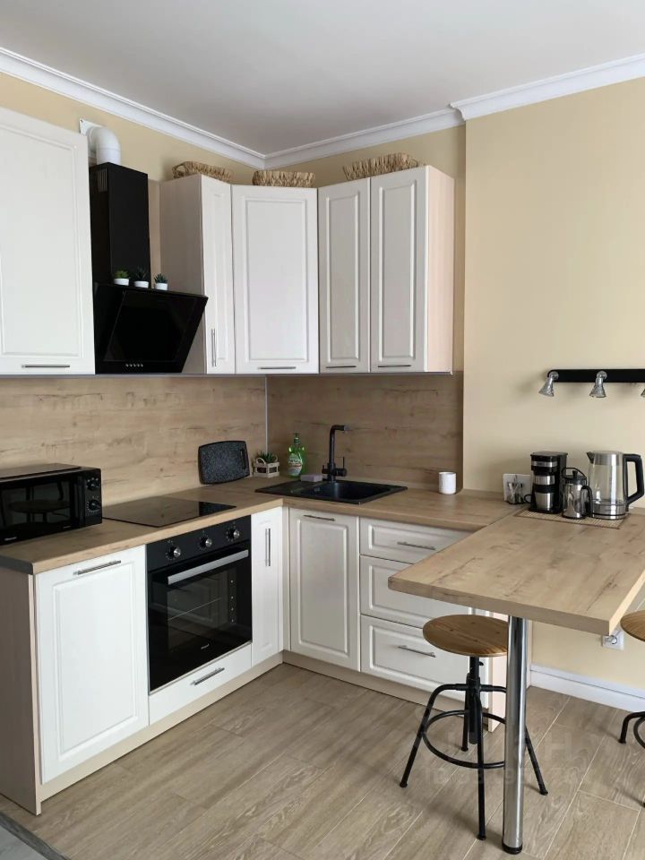 m. Strogino: Apartment, studio