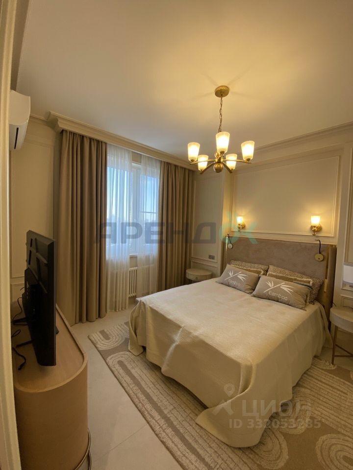 m. Michurinsky prospekt: Apartment, 3-rooms