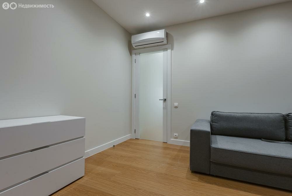 m. Bagrationovskaya: Apartment, 2-rooms