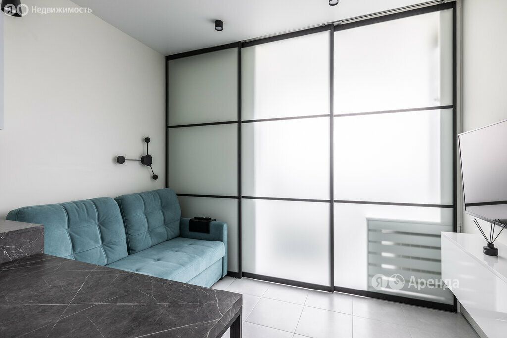 m. Olgino: Apartment, studio