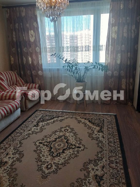 m. Novoperedelkino: Apartment, 2-rooms