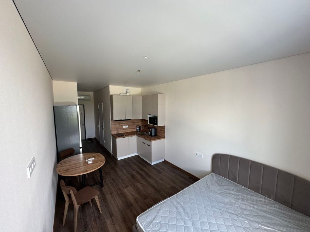 m. Nemchinovka: Apartment, studio