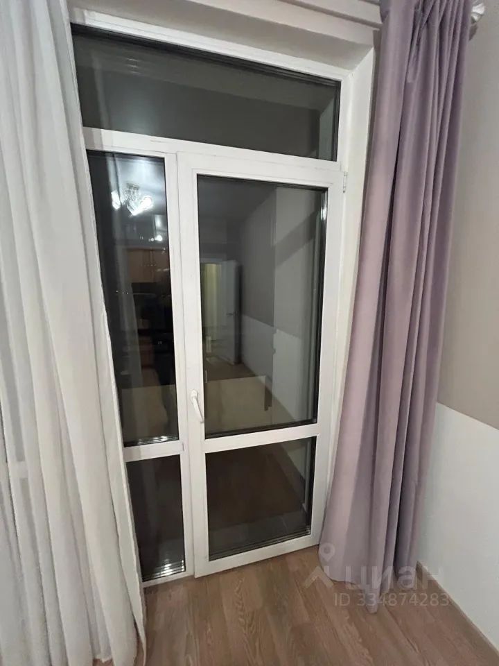 m. Pyatnitskoe shosse: Apartment, 2-rooms