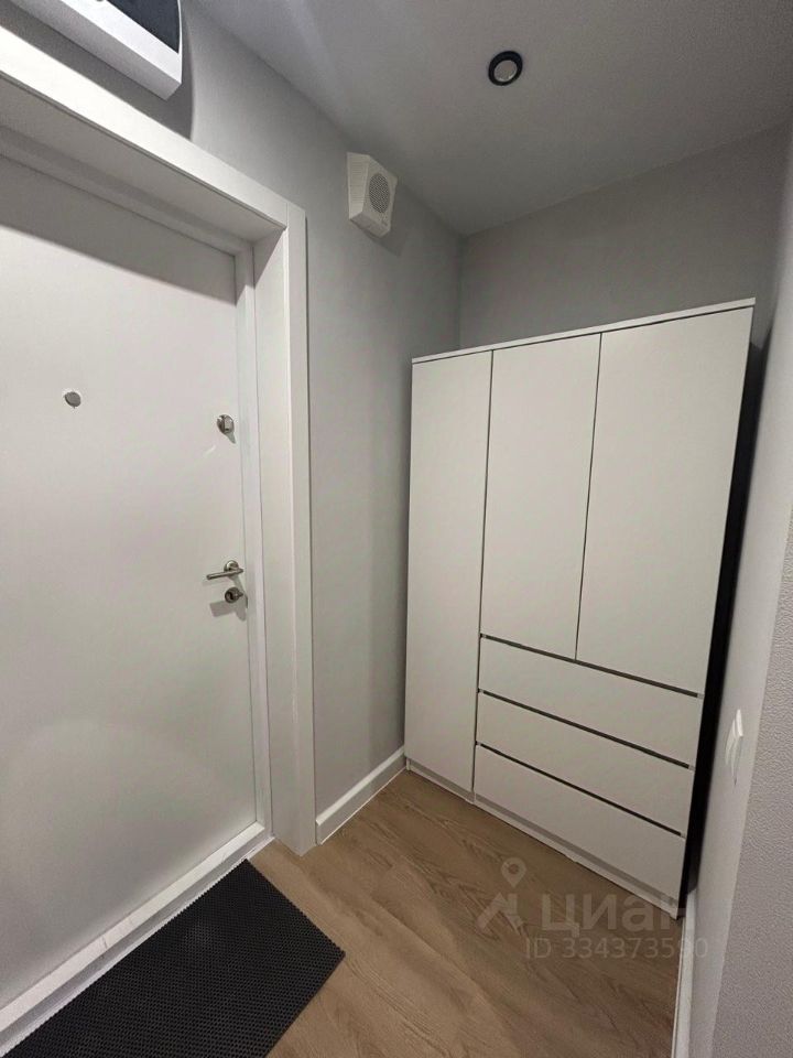 m. Aminyevskaya: Apartment, 2-rooms