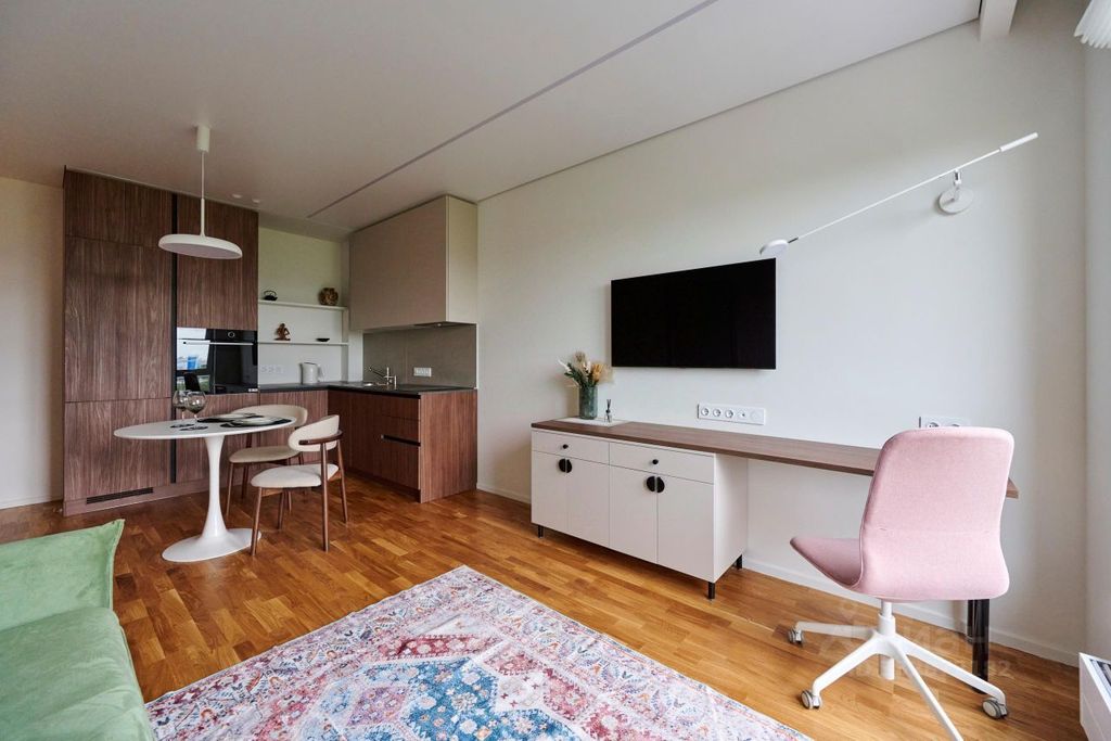 m. Verkhnie Likhobory: Apartment, 1-rooms