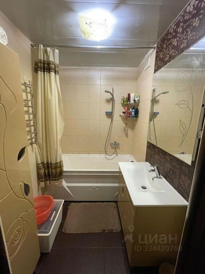 m. Nekrasovka: Apartment, 3-rooms