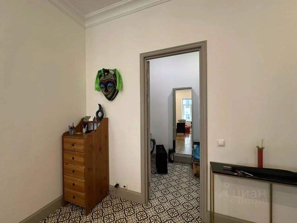 m. Novokuznetskaya: Apartment, 3-rooms