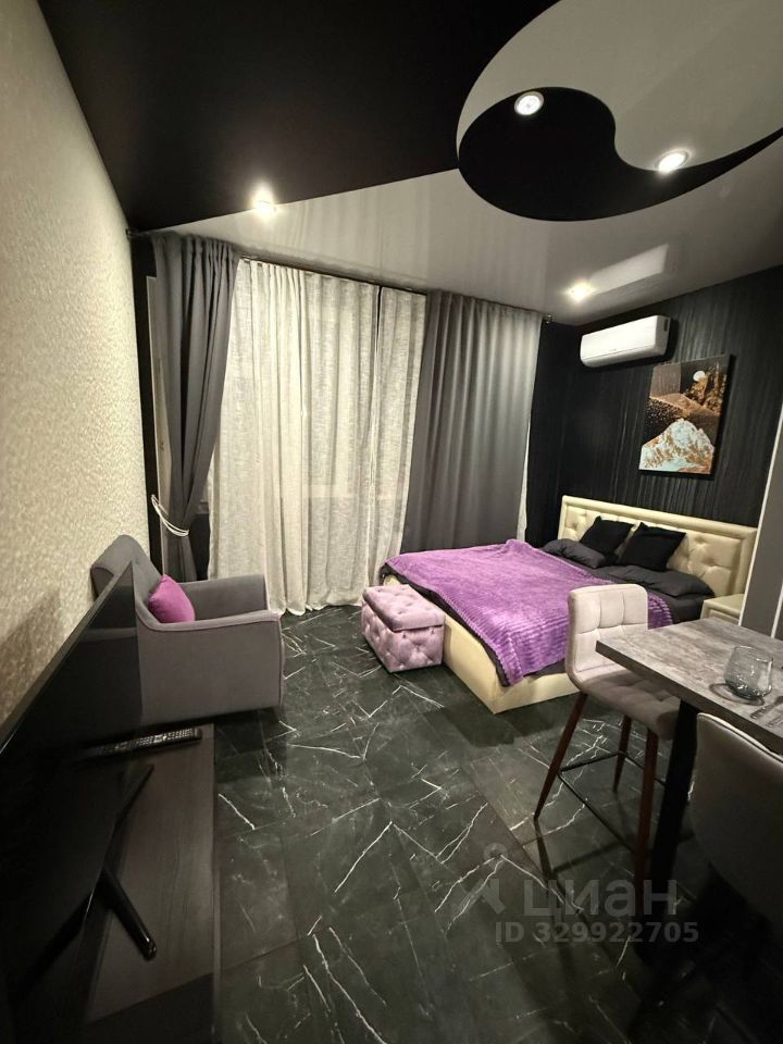 m. Strogino: Apartment, studio