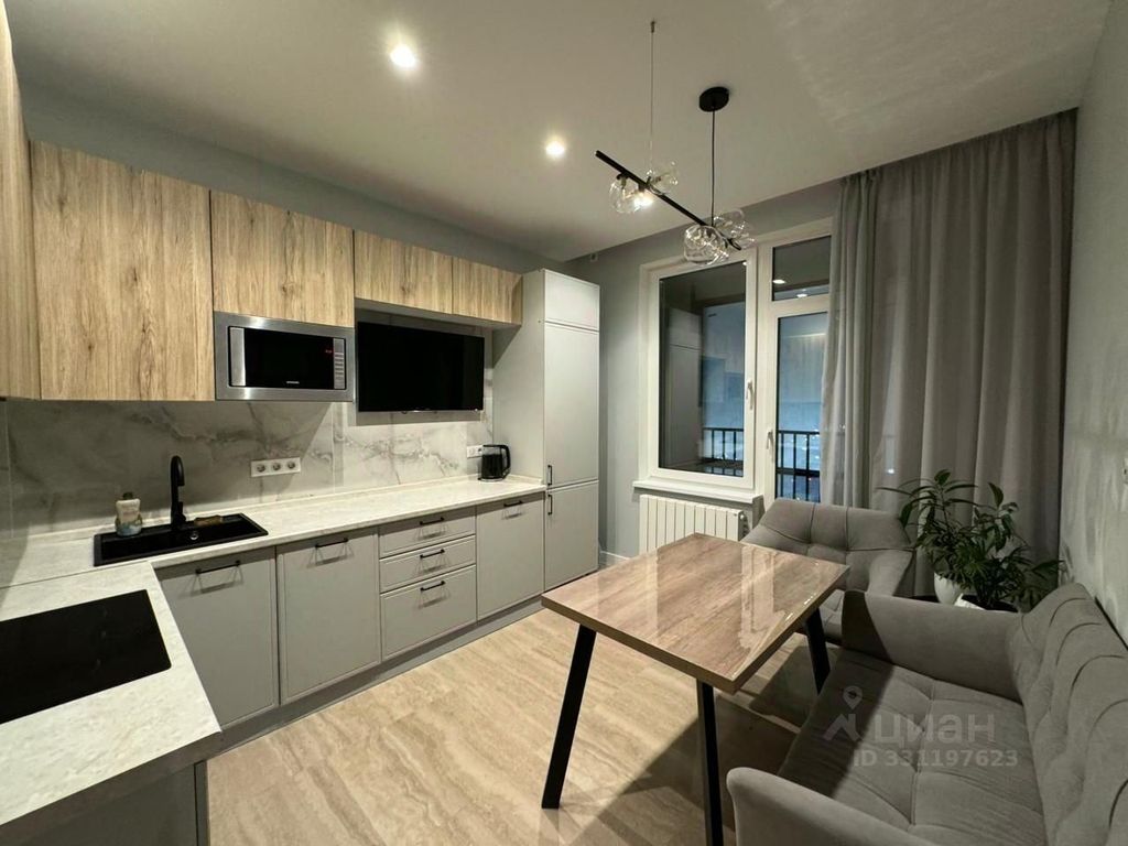 m. Nagornaya: Apartment, 2-rooms