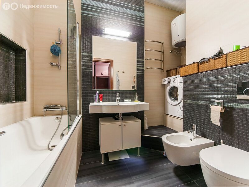 m. Polyanka: Apartment, 3-rooms