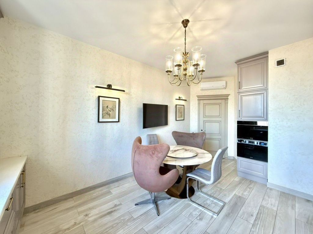 m. Shelepikha: Apartment, 3-rooms