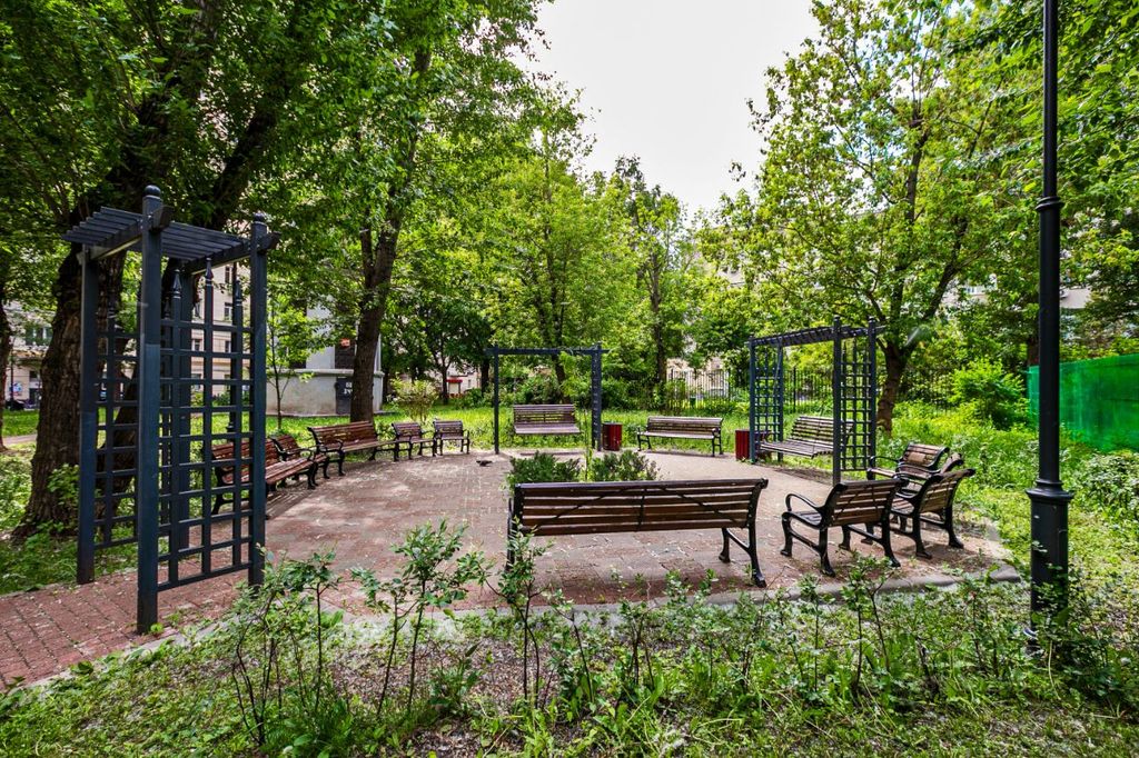 m. Kievskaya: Apartment, 2-rooms