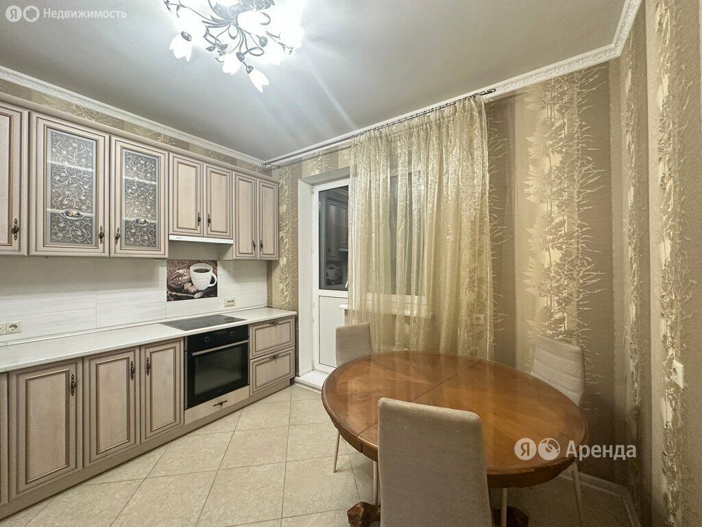 m. Nikolskoe: Apartment, 2-rooms