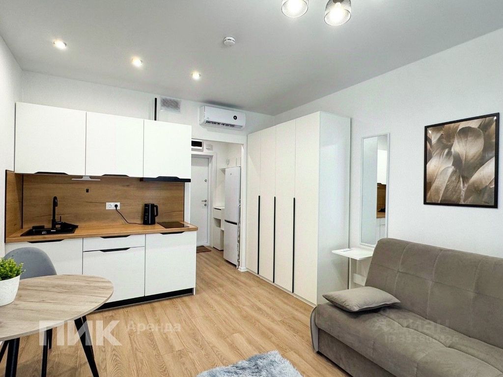m. Vnukovo: Apartment, studio