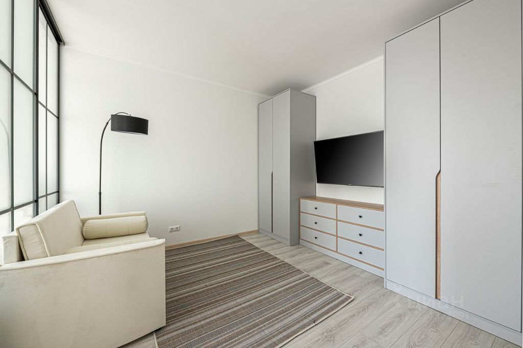 m. Spartak: Apartment, 1-rooms