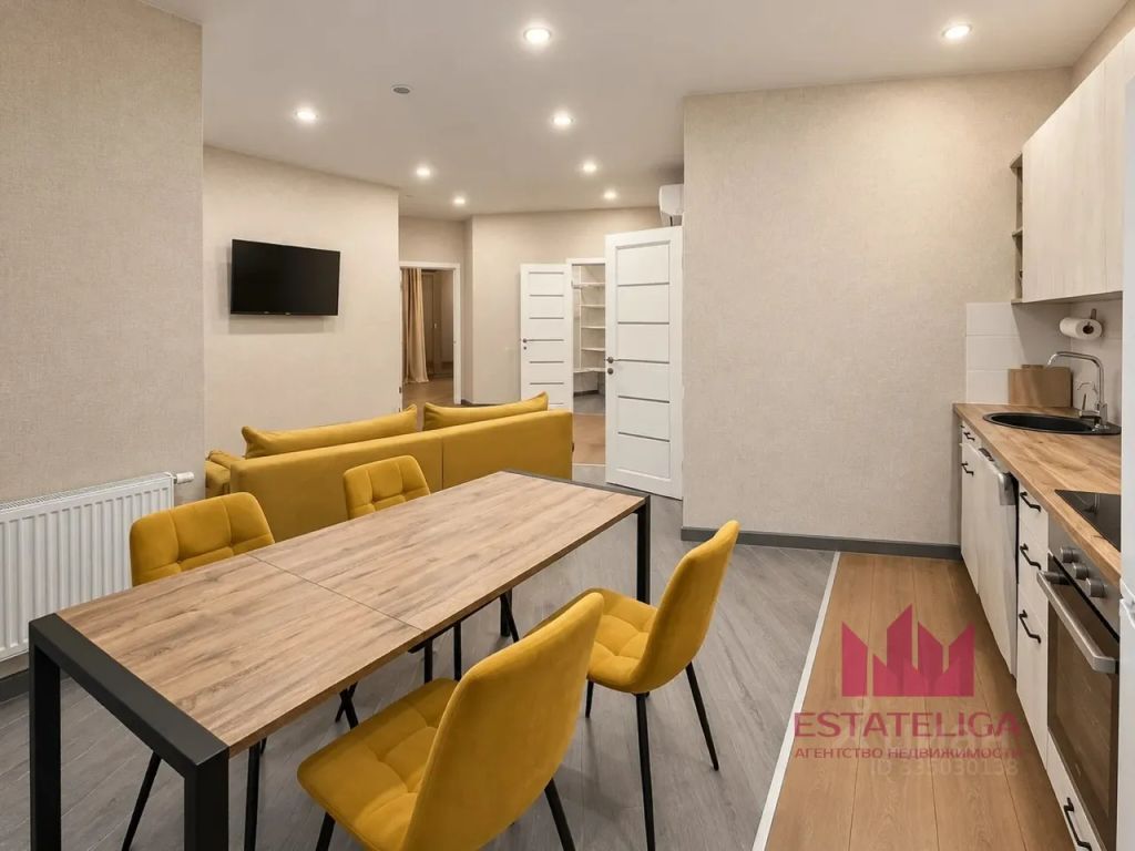 m. Profsoyuznaya: Apartment, 2-rooms