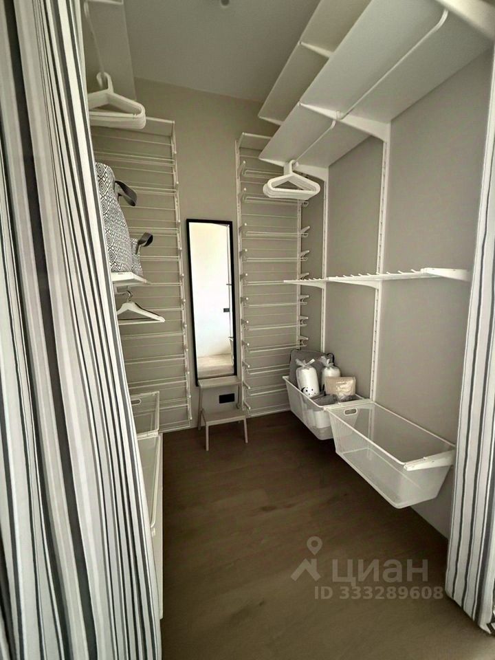 m. Ulitsa 1905 goda: Apartment, 2-rooms