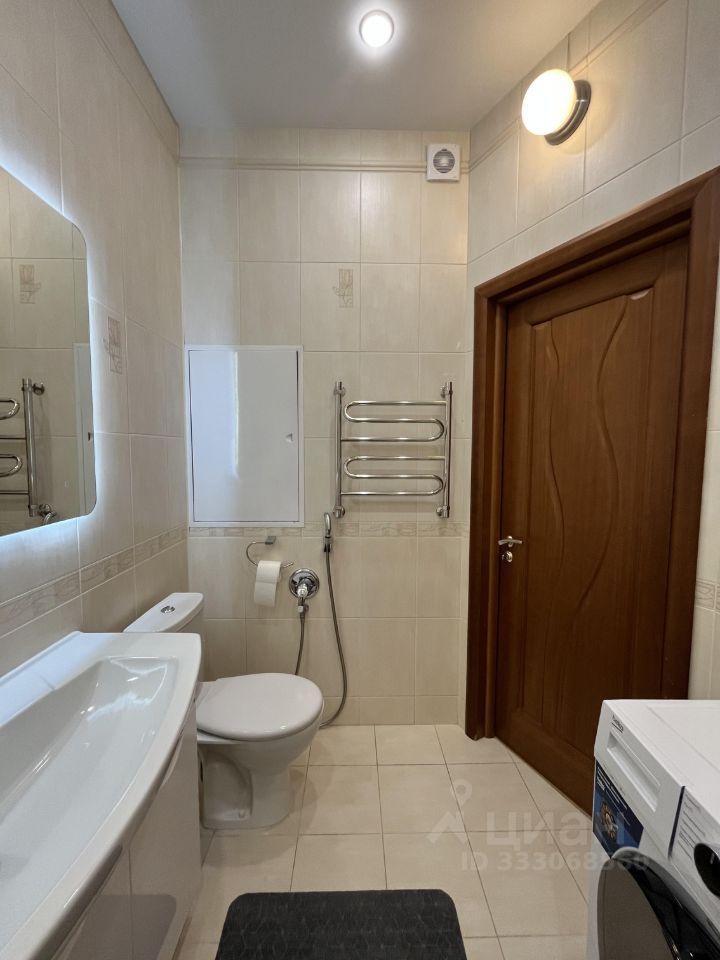 m. Prospekt Vernadskogo: Apartment, 2-rooms