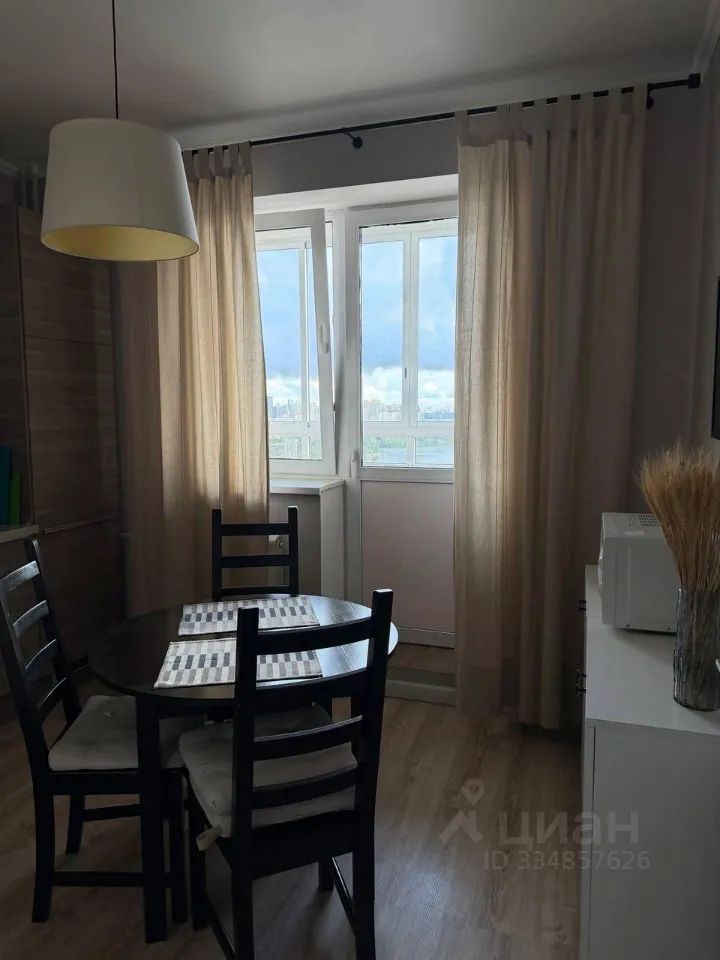 m. Levoberezhnaya: Apartment, 1-rooms