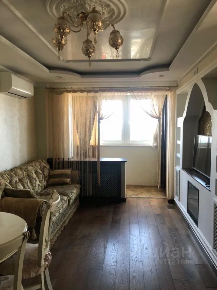 m. Nekrasovka: Apartment, 2-rooms