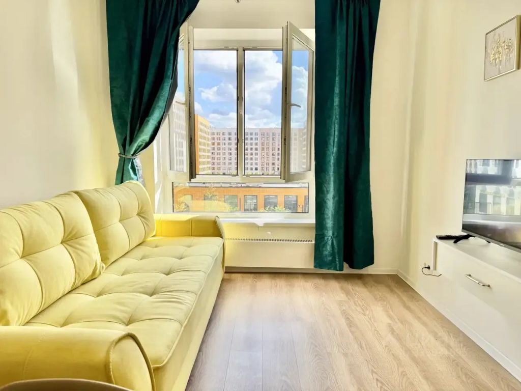 m. Opalikha: Apartment, 2-rooms