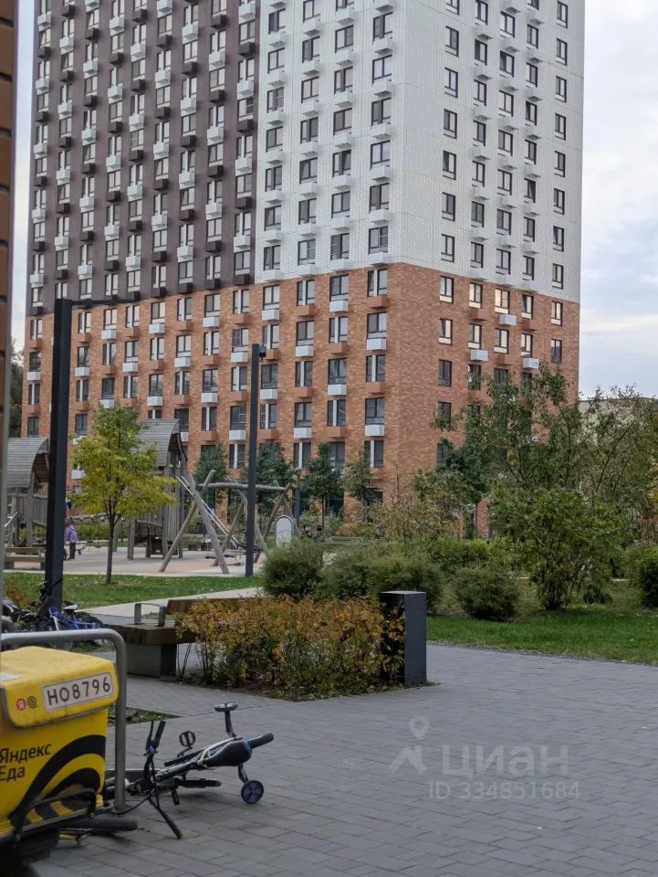 m. Ulitsa Dmitrievskogo: Apartment, 2-rooms