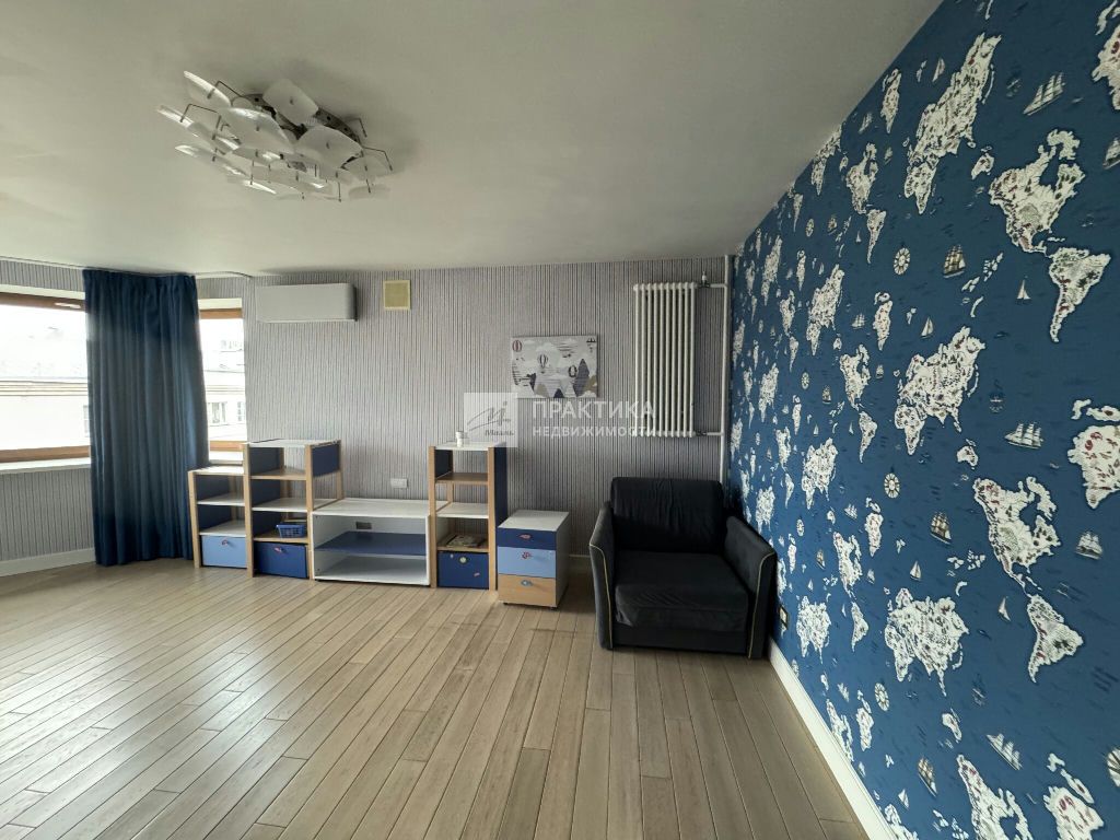 m. Ulitsa 1905 goda: Apartment, 3-rooms