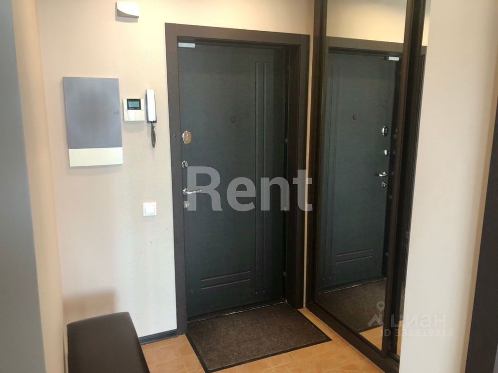 m. Tsvetnoy bulvar: Apartment, 2-rooms