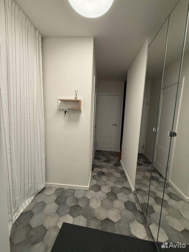 m. Narodnoe Opolchenie: Apartment, 1-rooms