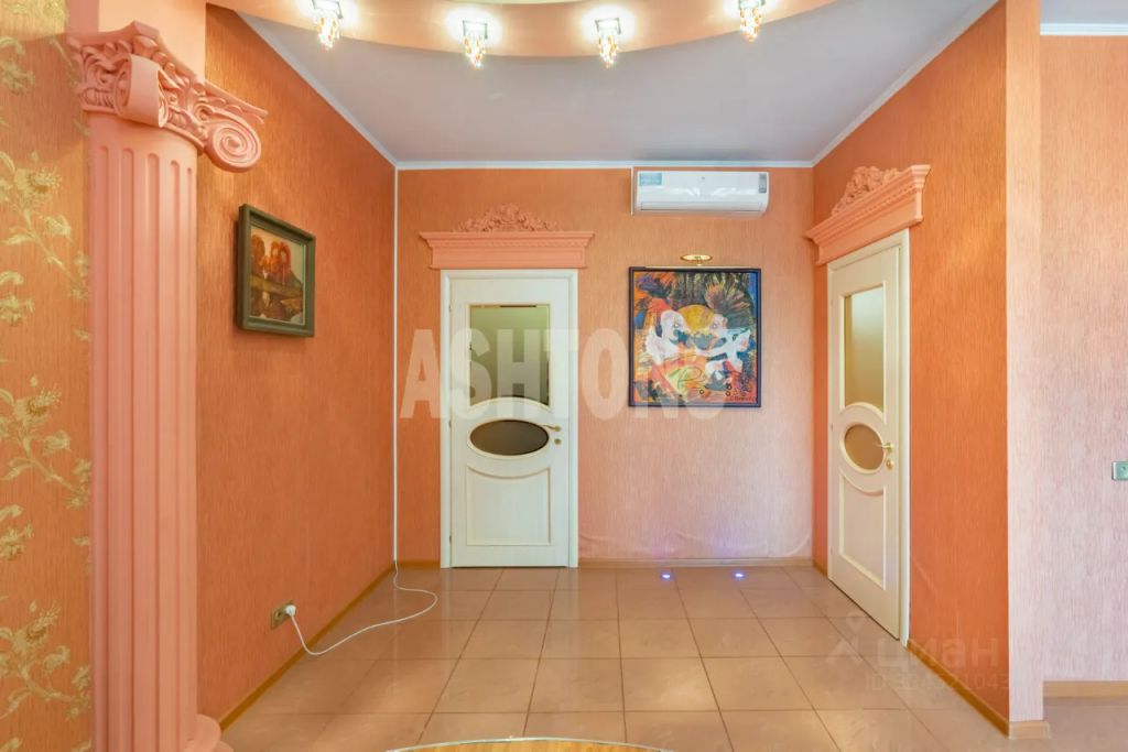 m. Shabolovskaya: Apartment, 1-rooms