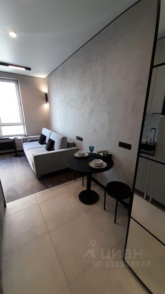 m. Fili: Apartment, studio