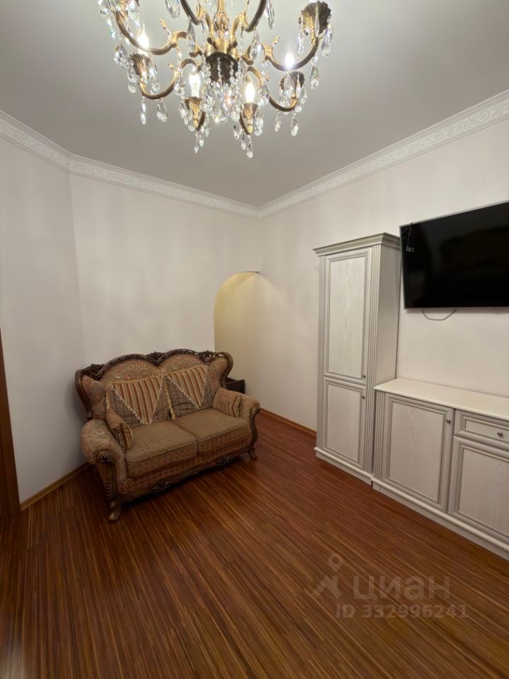 m. Yugo-Zapadnaya: Apartment, 1-rooms