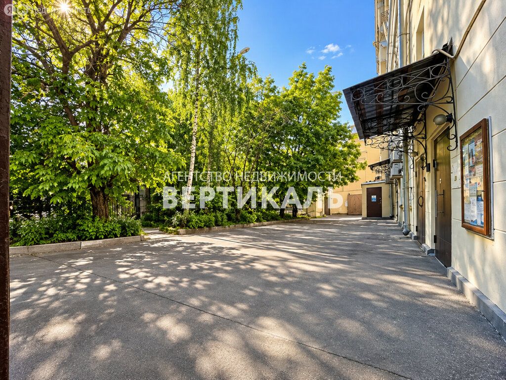 m. Park kultury: Apartment, 3-rooms