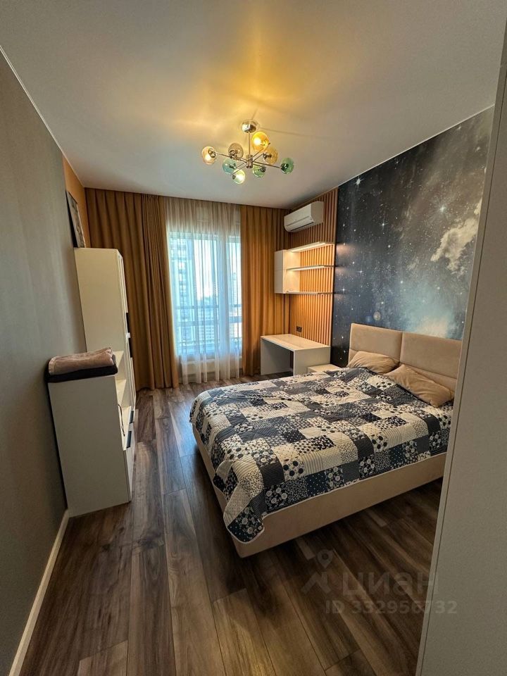 m. Aminyevskaya: Apartment, 2-rooms