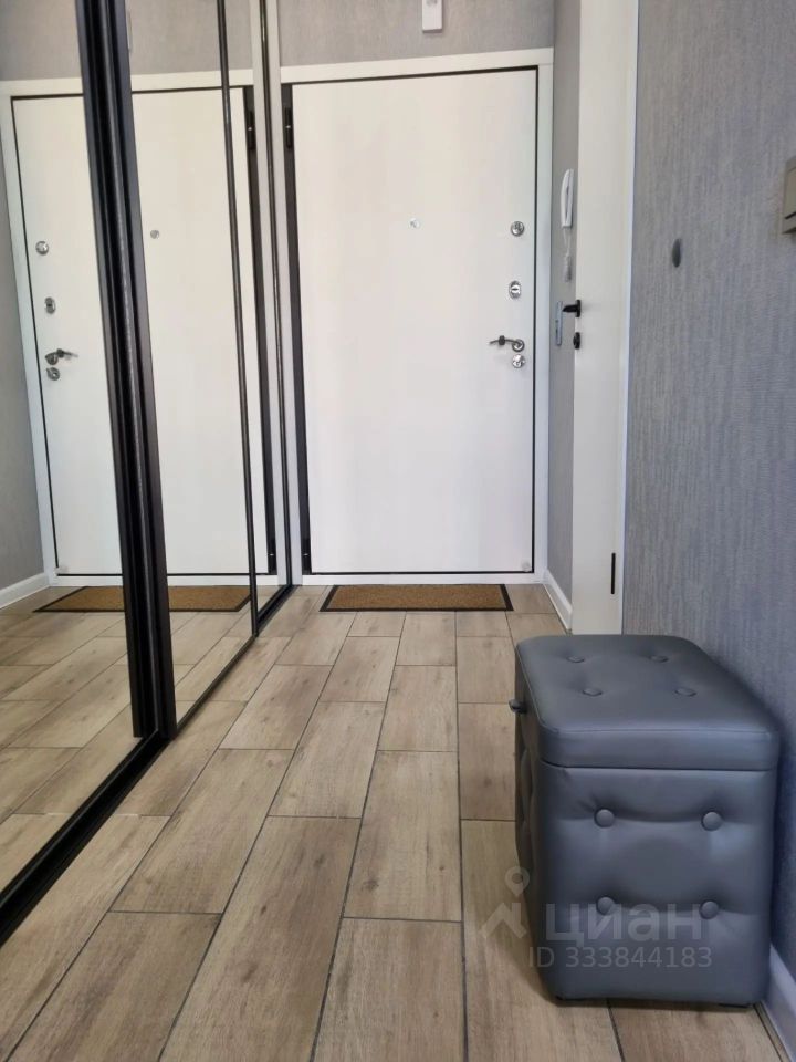 m. Strogino: Apartment, studio