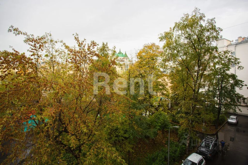 m. Mayakovskaya: Apartment, 2-rooms