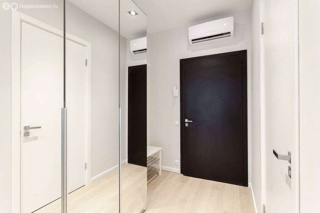 m. TsSKA: Apartment, studio