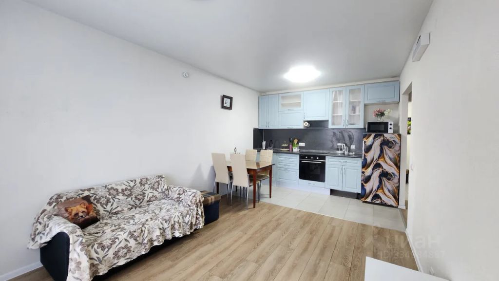 m. Pervomayskaya: Apartment, 3-rooms