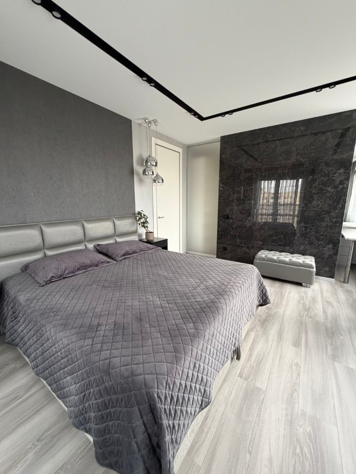 m. Narodnoe Opolchenie: Apartment, 2-rooms