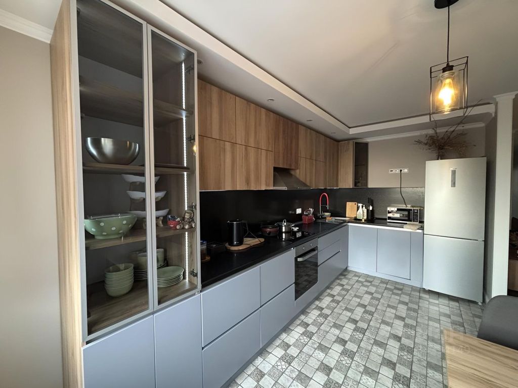 m. Novokosino: Apartment, 2-rooms