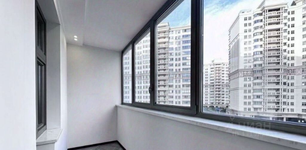 m. Shabolovskaya: Apartment, 2-rooms