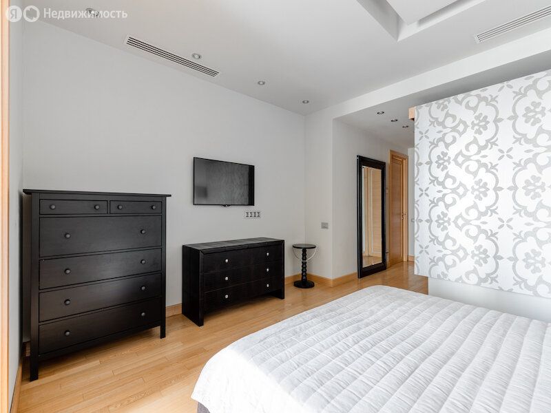 m. Minskaya: Apartment, 4-rooms