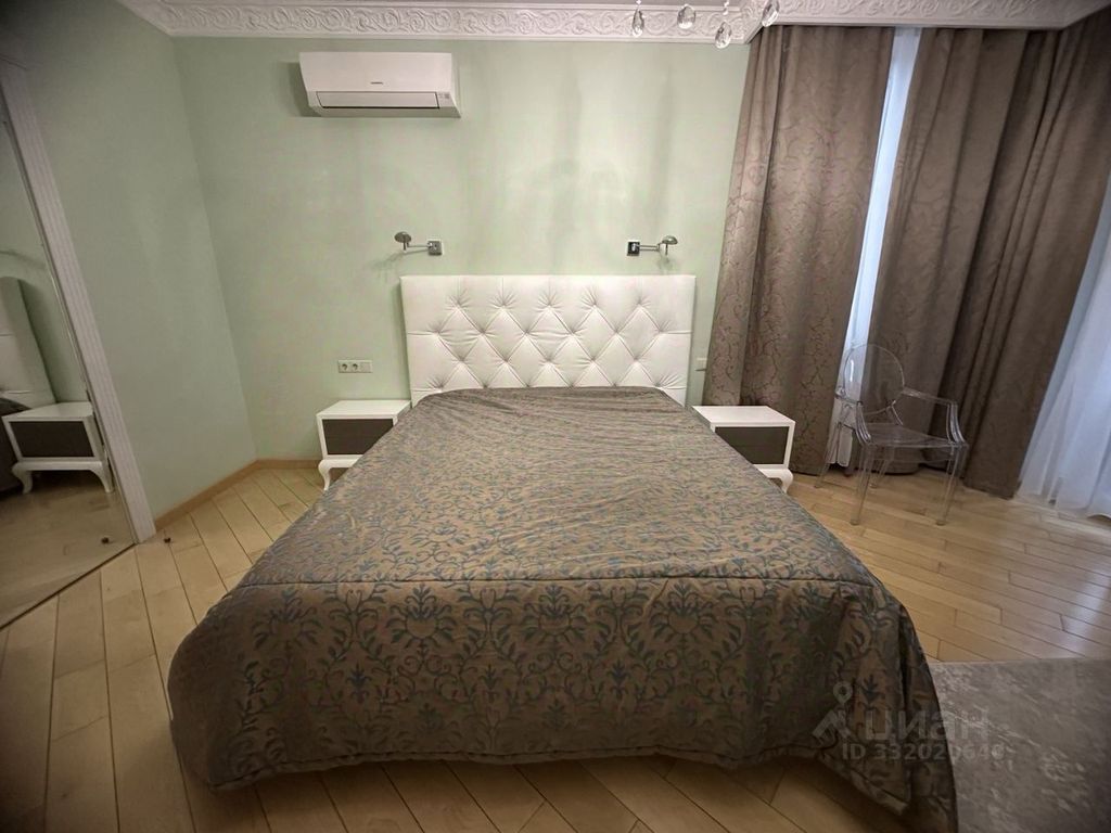 m. Profsoyuznaya: Apartment, 3-rooms
